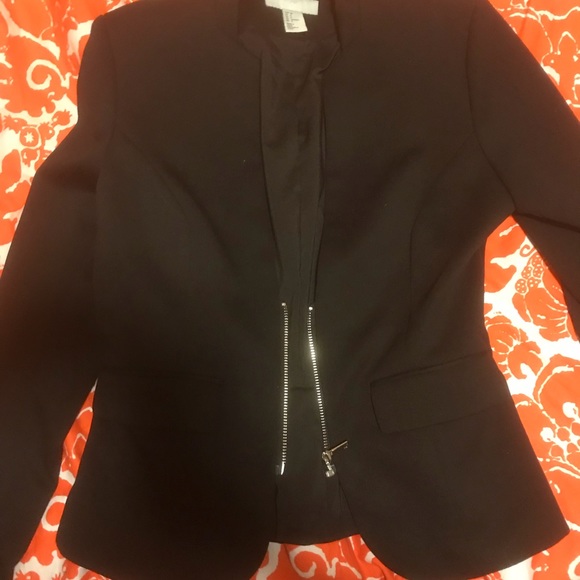 Black Blazer - Picture 3 of 4